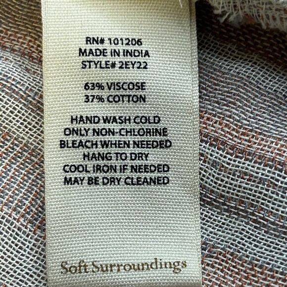 Soft Surroundings kimono cardigan poncho neutral color fringe on bottom size S/M - Picture 8 of 10